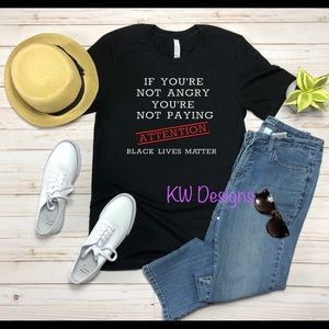 BLM Gildan custom T-Shirt